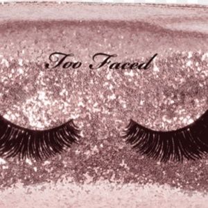 Makeup bag..highlighter..eyeshadow pallette